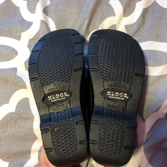 Klogs - Picture 3 of 6